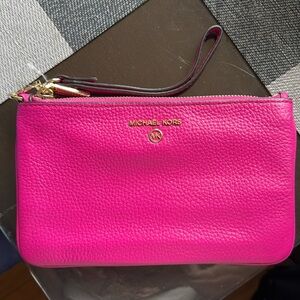 Michael Kors Wristlet with built in card holder